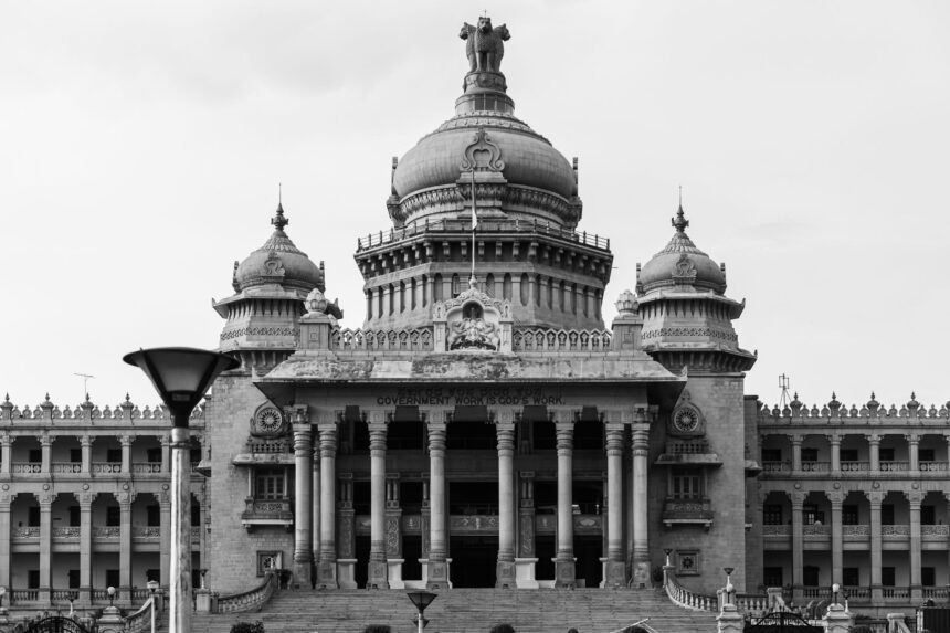 Supreme Court Upholds Bail for Chaitanya Baghel, Expunges HC Remarks Against EOW